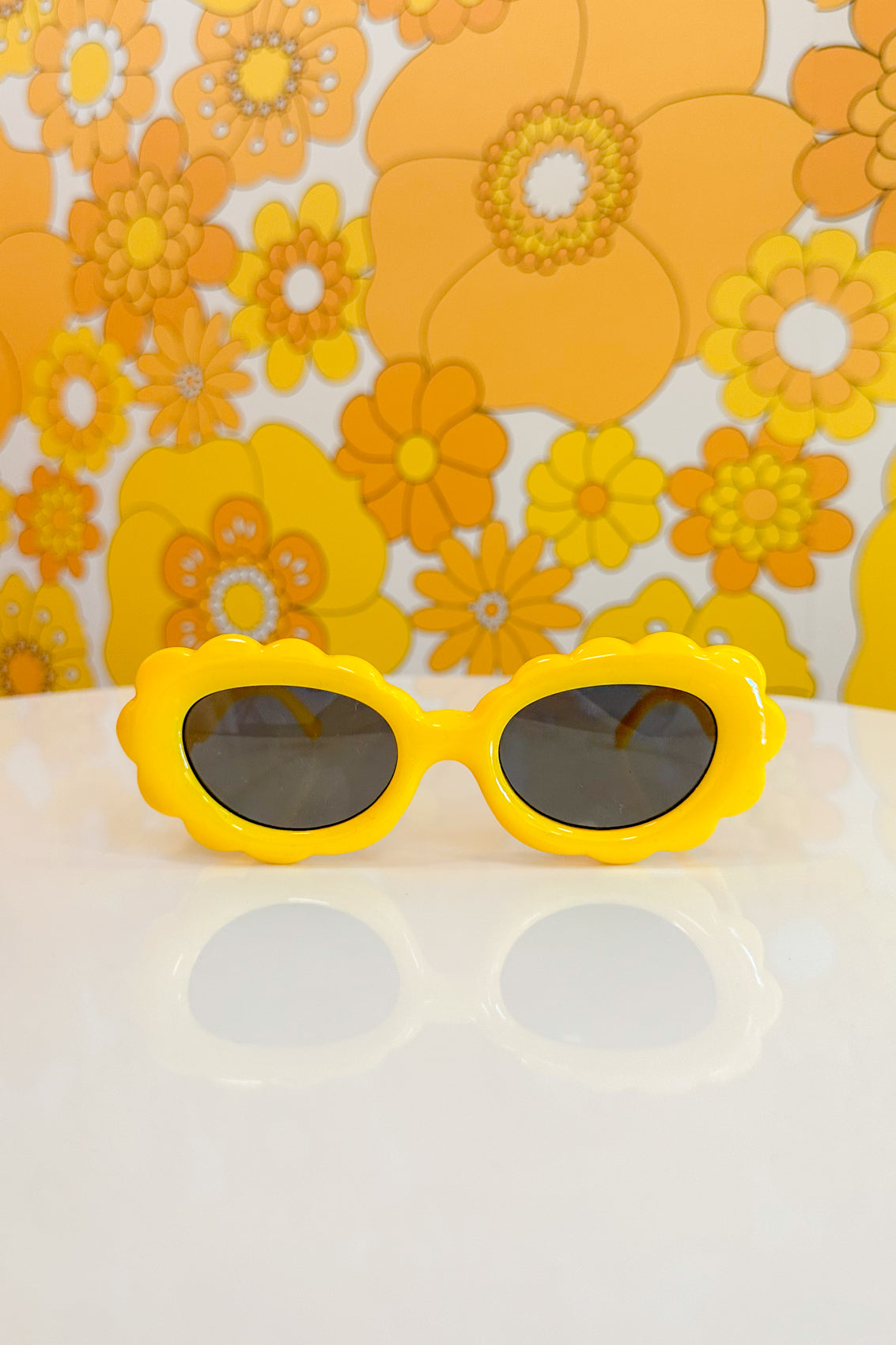 Cloud Sunglasses in Yellow