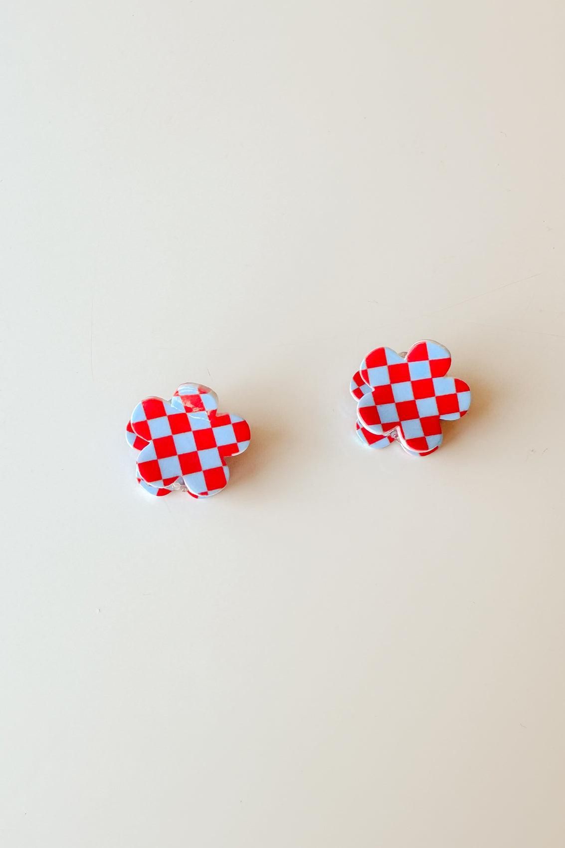 Mini Checker Flower Hair Clip in Blue/Red