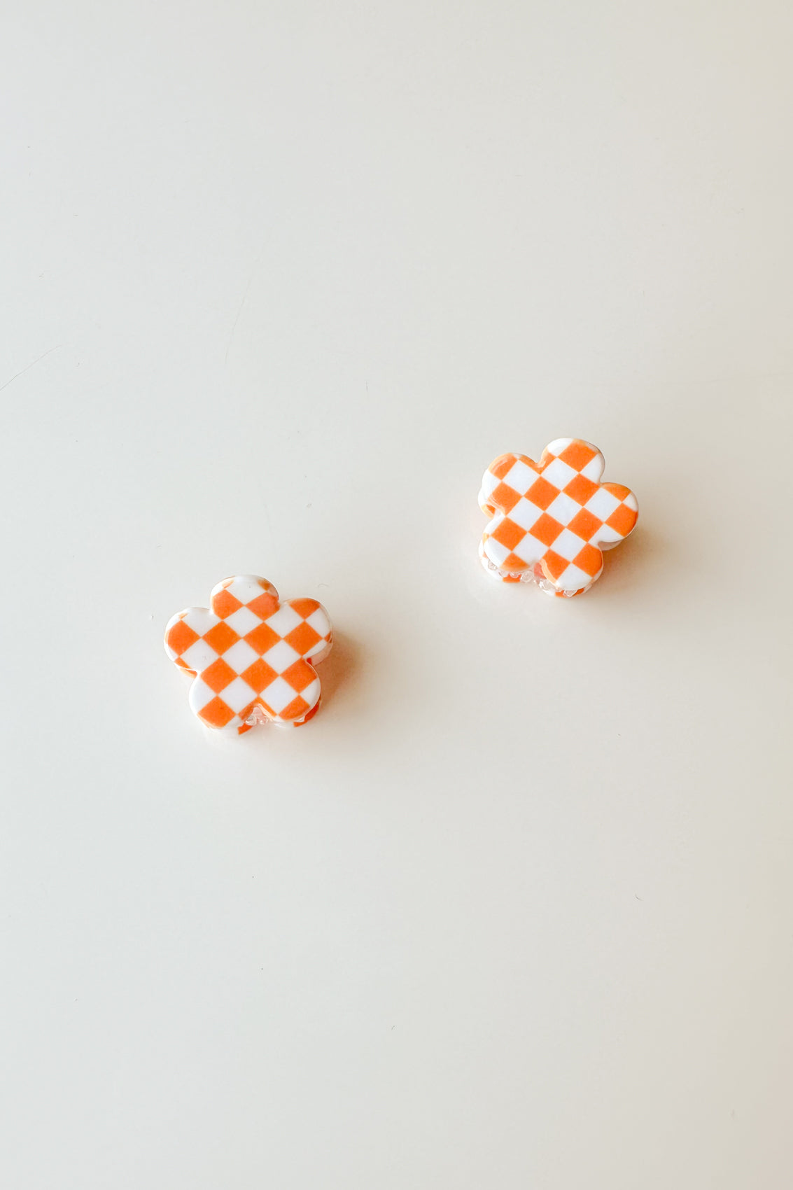 Mini Checker Flower Hair Clip in Orange