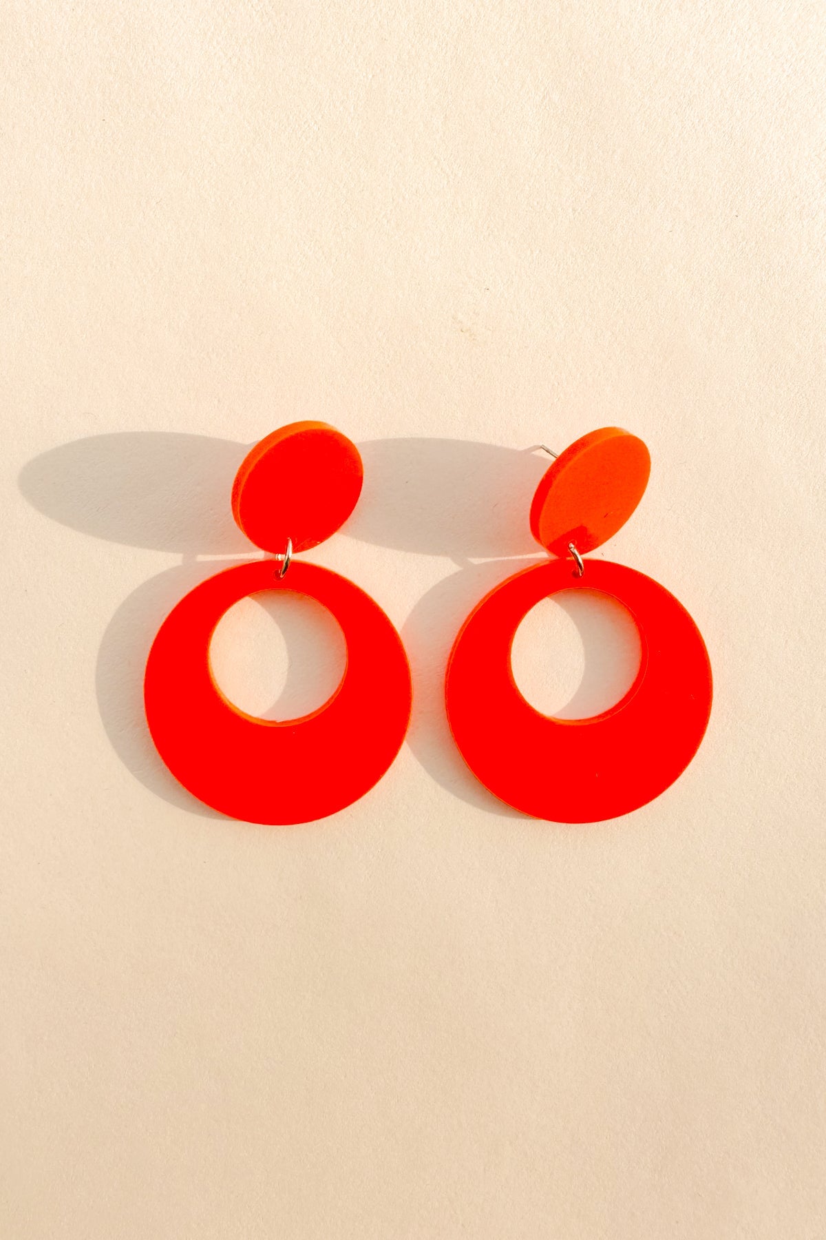 Mod Round Earrings in Orange