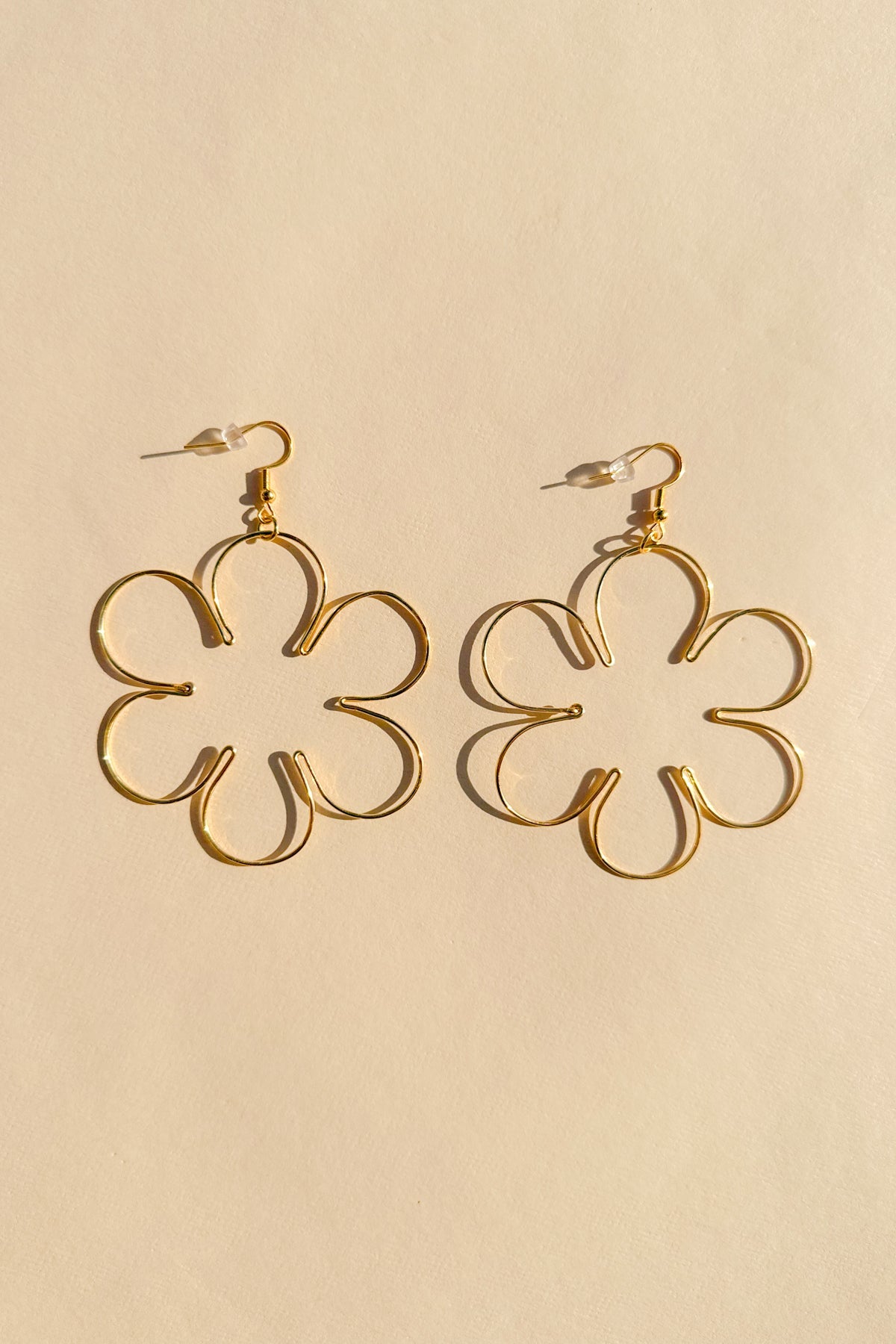 Gold Daisy Earrings