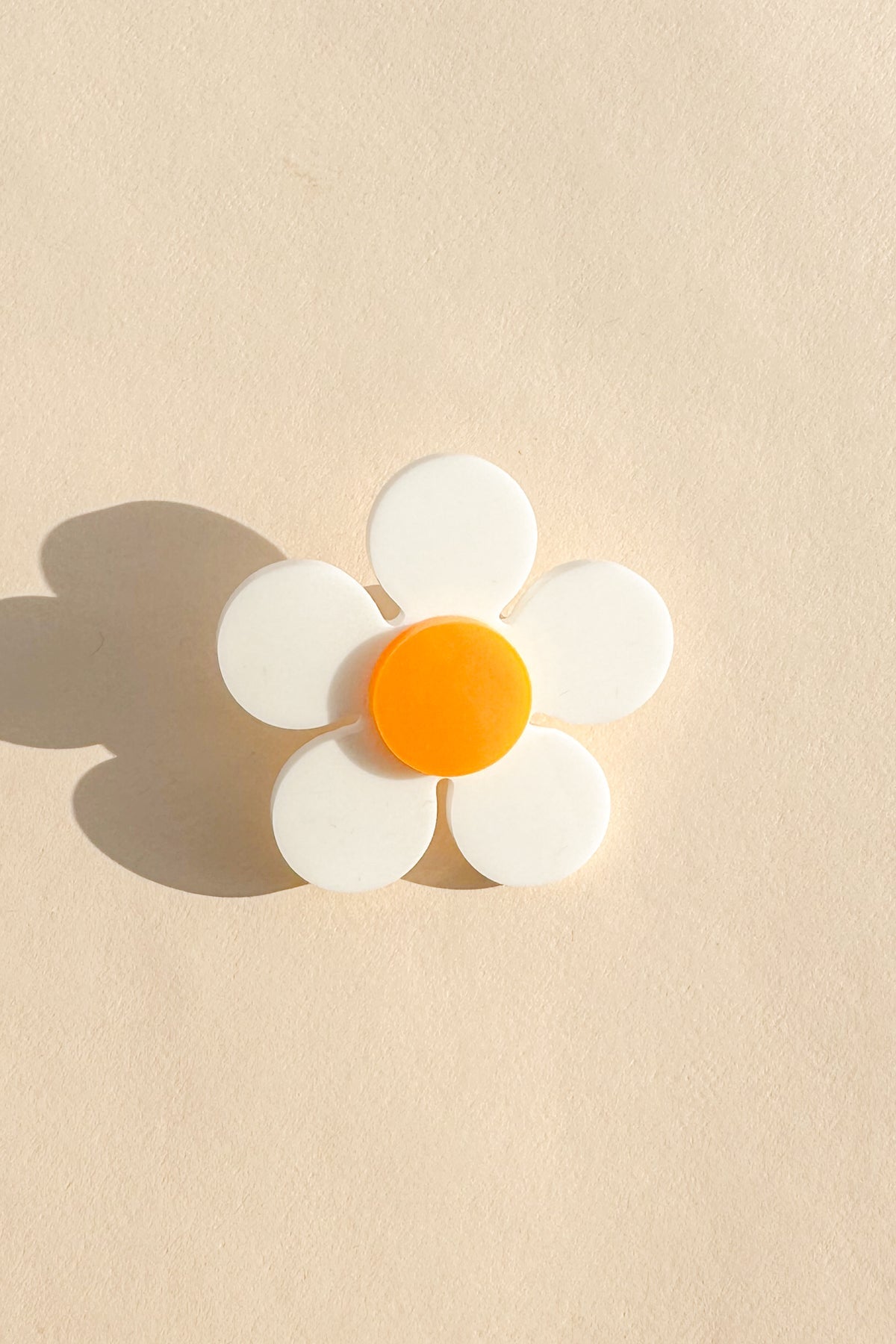 Marigold Brooch in White