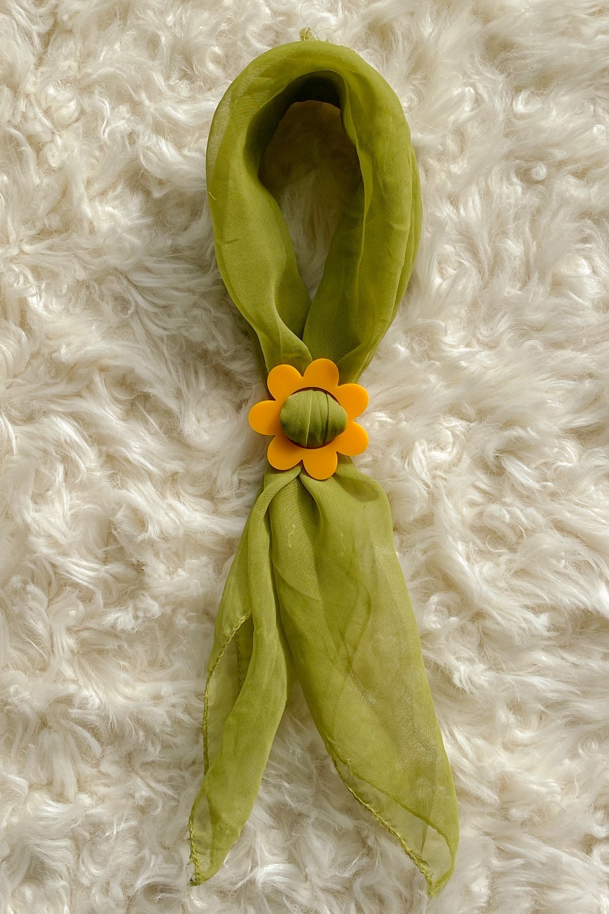 Daisy Scarf Slide in Yellow