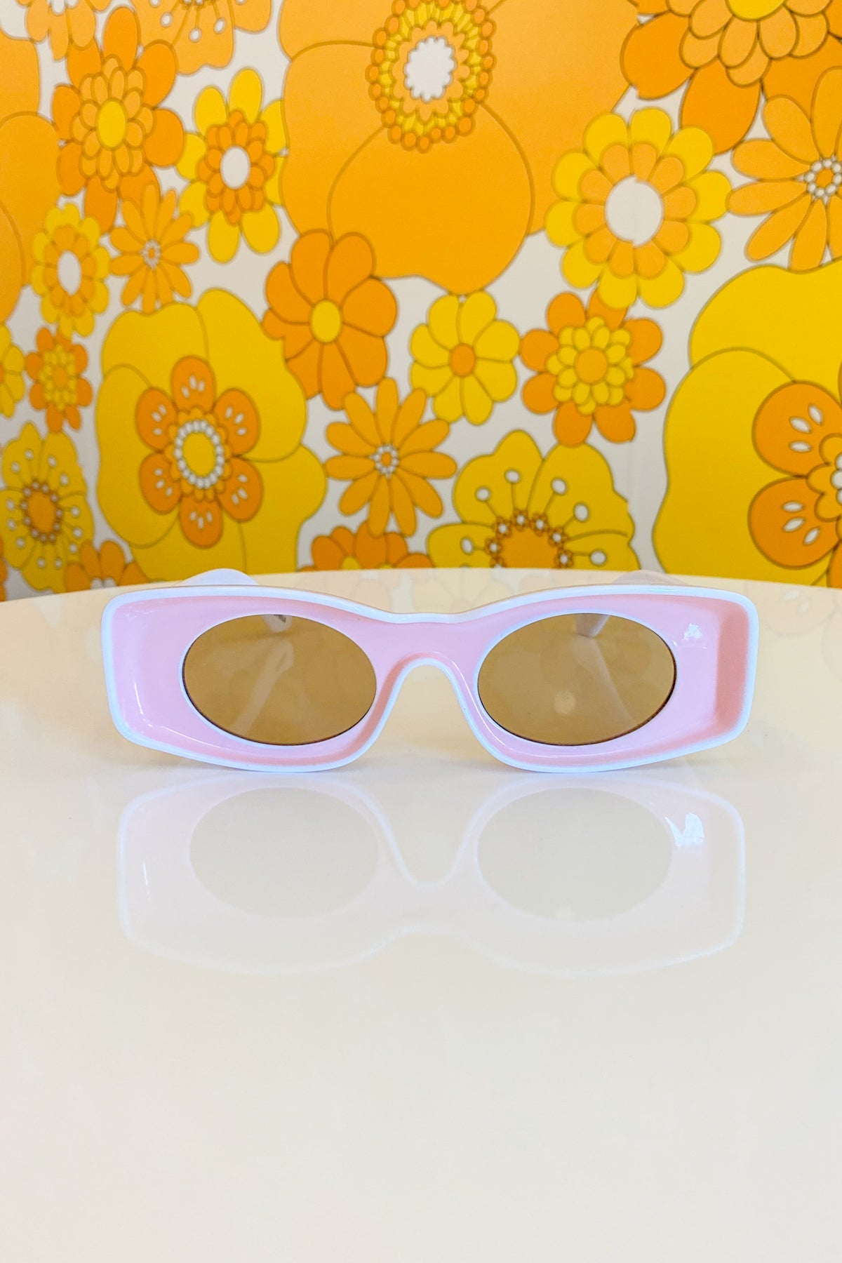 Fonda Sunglasses in Pink
