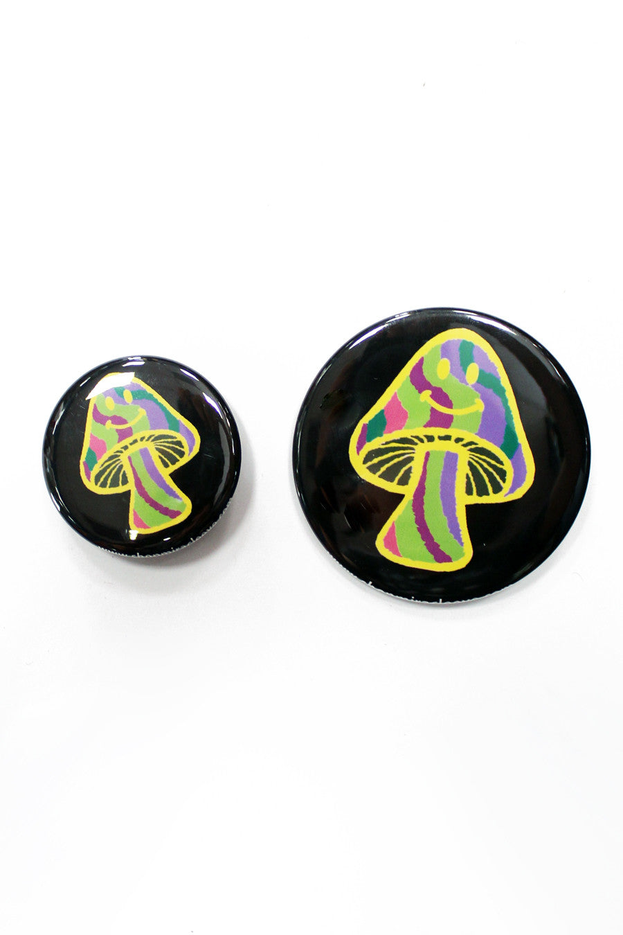 Magic Shroom Button in Black